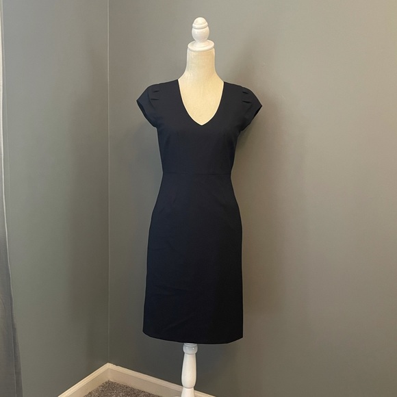J. Crew Cap Sleeve Dress - Picture 3 of 10